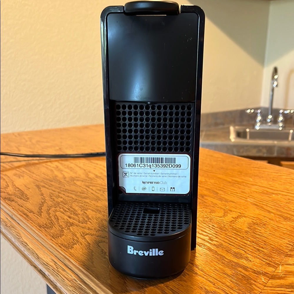 Breville Nespresso Original Black Espresso Machine
